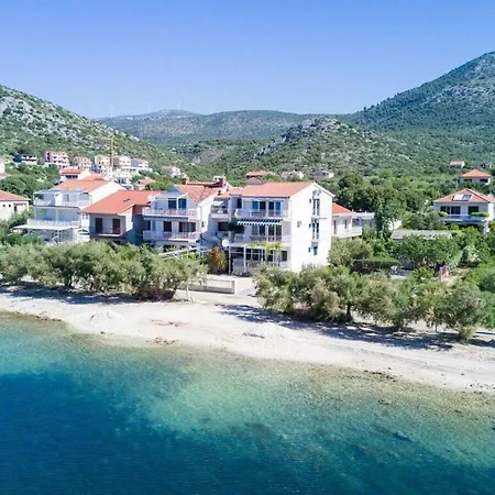 Cosy In * Trogir
